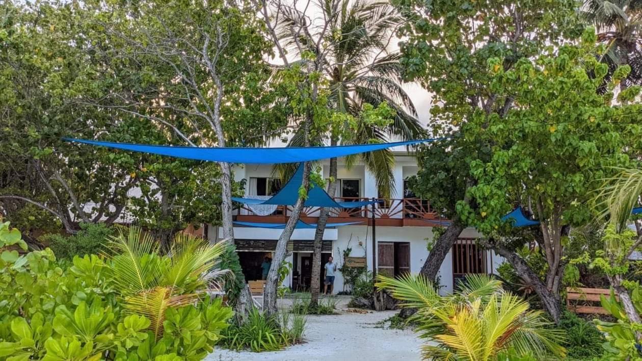 Maamadi Boutique Hotel Maafushi Exterior photo