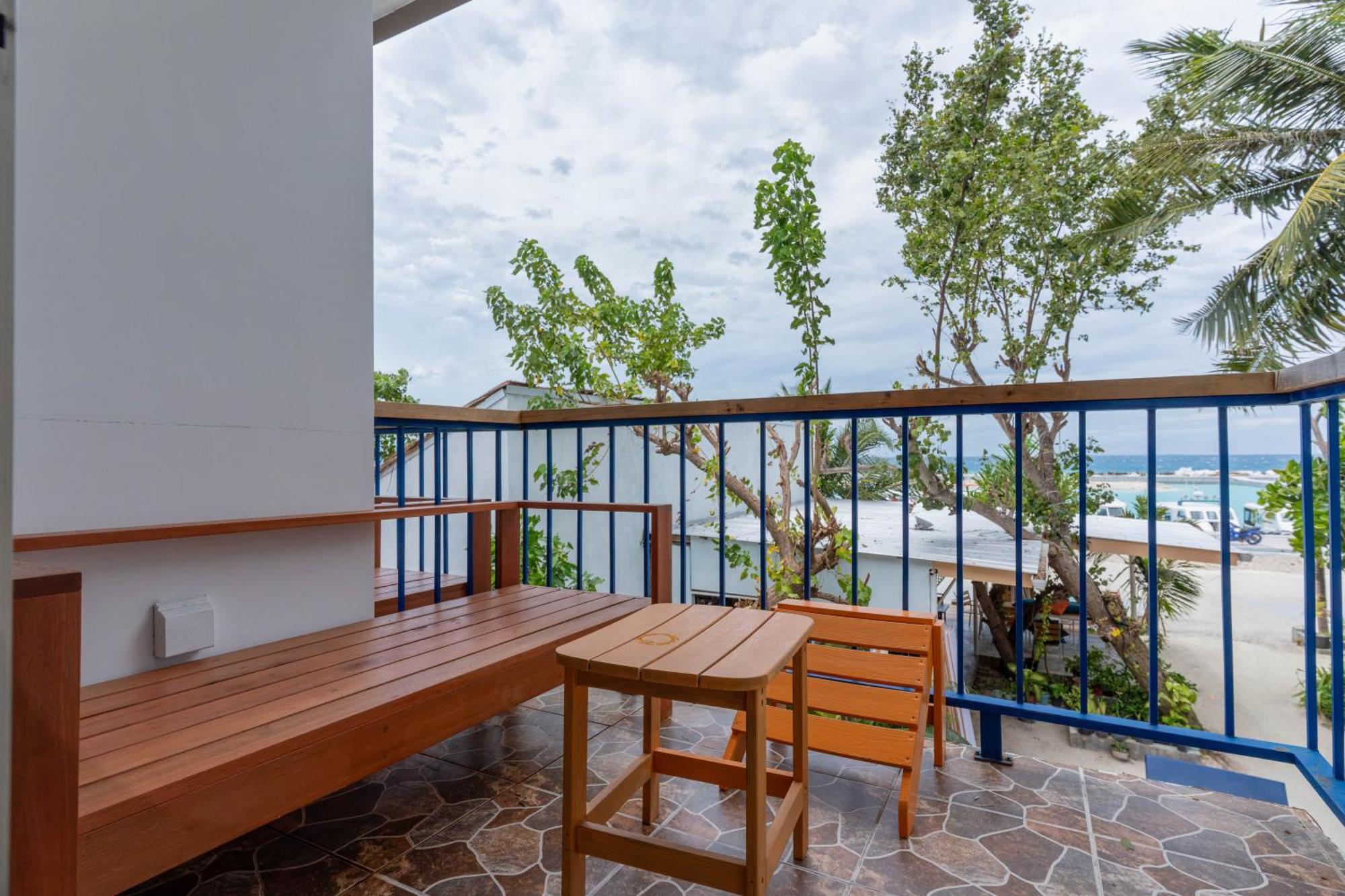 Maamadi Boutique Hotel Maafushi Exterior photo